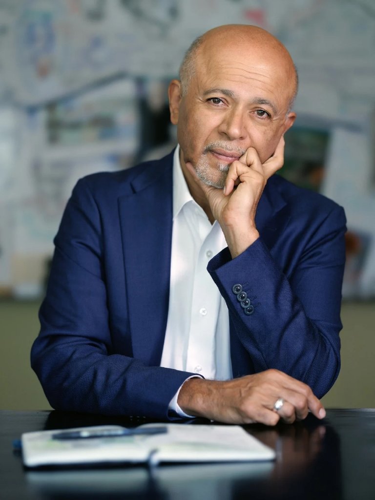 آبراهام ورگیس - Abraham Verghese - 